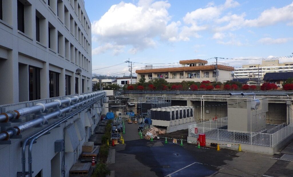 小田原市本庁舎・小田原市生涯学習センター本館
